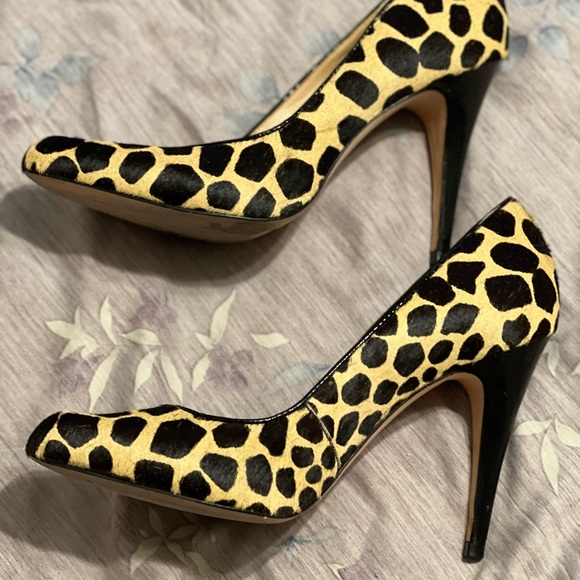 Boutique 9 Animal Print Heels - Picture 2 of 4